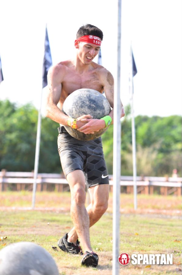 atlas stone carry spartan obstacle